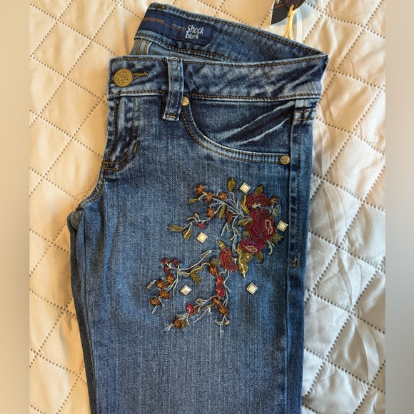 Colombian Low-Rise Slim Bootcut Jeans Size 4 - Picture 1 of 8